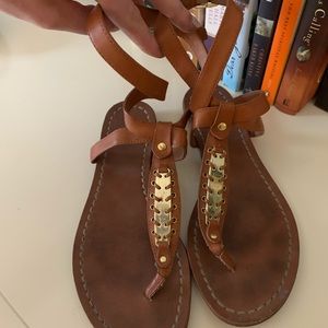 Dolce vita brown gold accent wrap sandals size 8